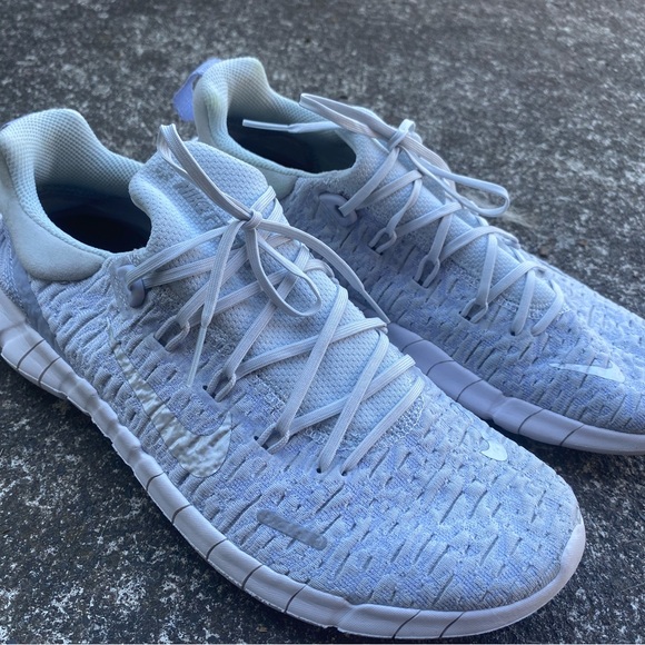 Nike Men's Light Blue Athletic Shoes - Picture 1 of 7